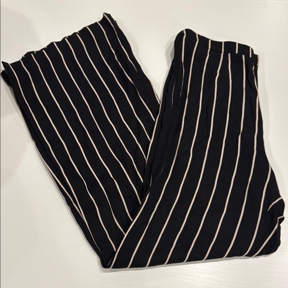 Reformation Pants Size 2P - Picture 1 of 12